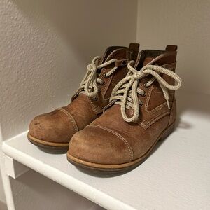 Humble soles leather shoes